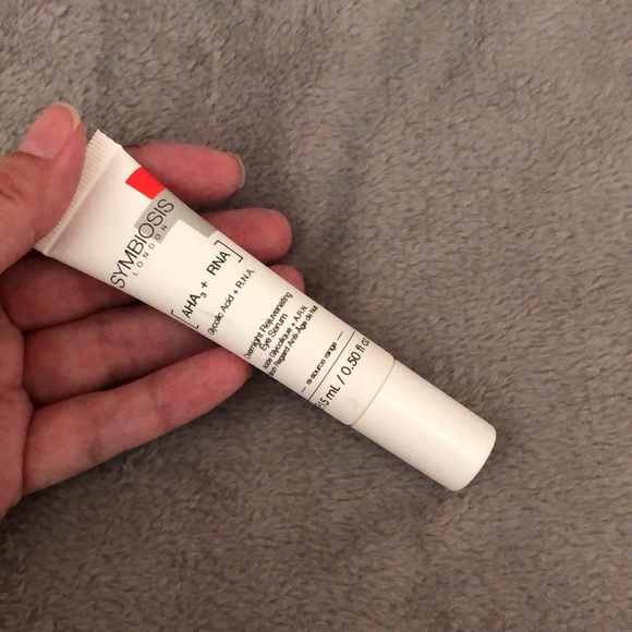 NWT ๐ Symbiosis London Rejuvenating Eye Serum - Picture 5 of 5